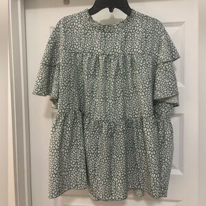 Green cheetah print top